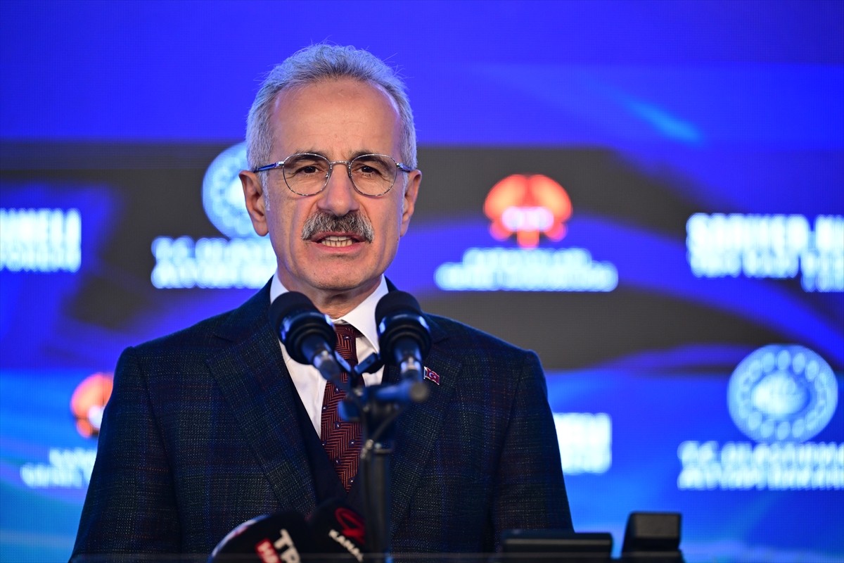 Ulaştırma ve Altyapı Bakanı Abdulkadir Uraloğlu, Sarıyer-Kilyos Tüneli TBM kazı başlangıç törenine...