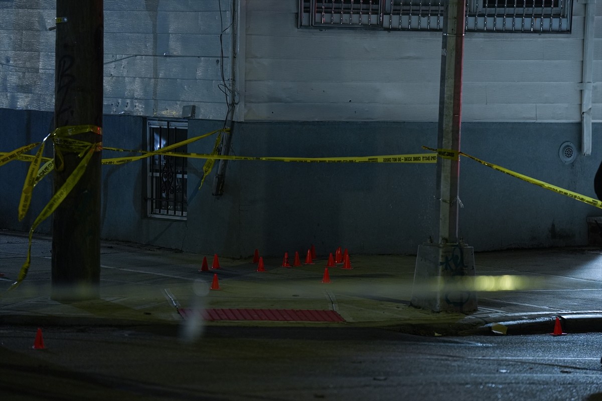 ABD'nin New York eyaletinde gece kulübünde düzenlenen silahlı saldırıda ilk belirlemelere göre 10...