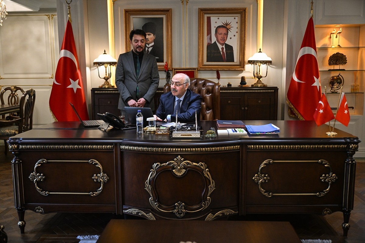 Adana Valisi Yavuz Selim Köşger, Anadolu Ajansının (AA) gözünden 2024'e damga vuran olaylara ait...