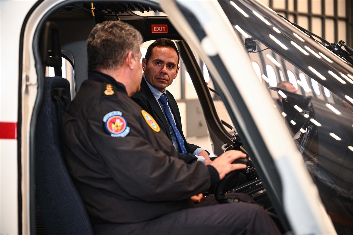 Airbus, çok amaçlı askeri nakliye uçağı C295'i Jandarma Havacılık Komutanlığında tanıttı. JAVDES...