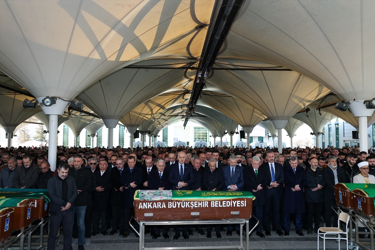 AK Parti Merkez Karar ve Yönetim Kurulu (MKYK) üyesi Hasan Sert'in eşi Nuray Sert, Ankara'da son...