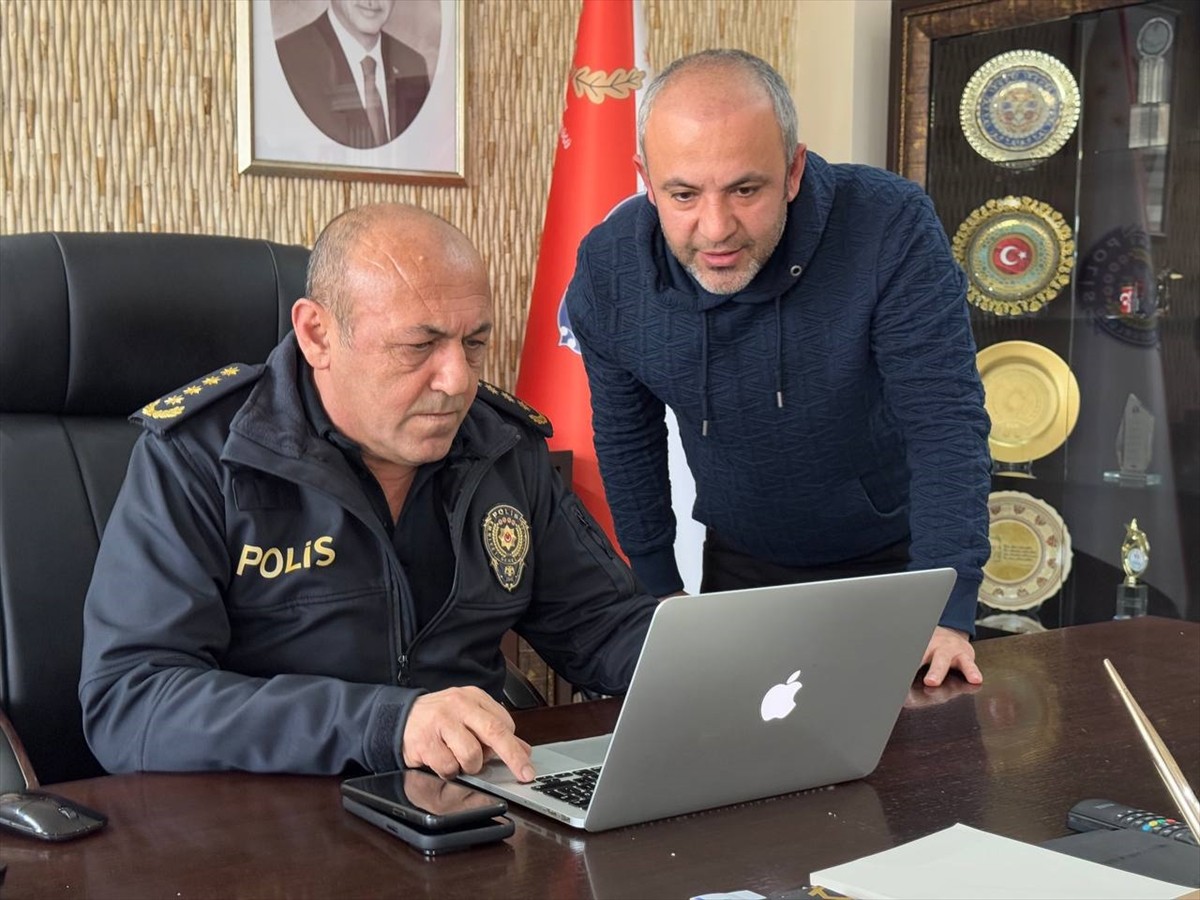 Aksaray İl Emniyet Müdürü Bekir Demir, Anadolu Ajansının (AA) gözünden 2024'e damga vuran olaylara...