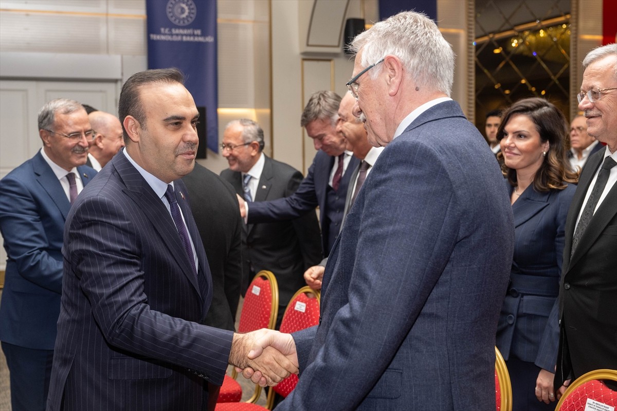 Anadolu Organize Sanayi Bölgeleri İstişare Toplantısı, Sanayi ve Teknoloji Bakanı Mehmet Fatih...