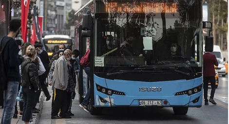 Ankara’da toplu taşıma kaosu başladı! Yaşlılar ve öğrenciler alınmayacak 