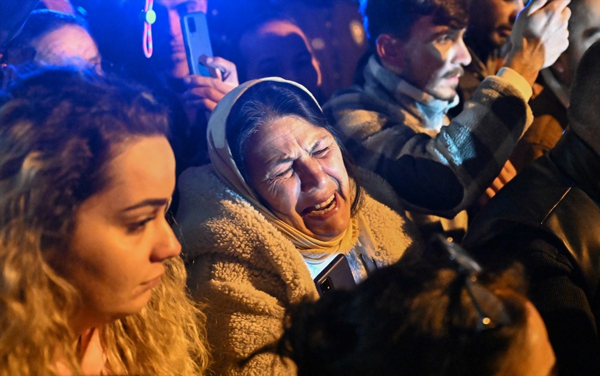 Antalya'daki bir hastanede tedavi gören 79 yaşındaki sanatçı Ferdi Tayfur yaşamını yitirdi....