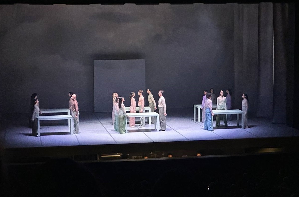 Antalya Devlet Opera ve Balesi (DOB), sezonunun ilk bale prömiyerinde "Paquita" ve "Bir Yaz Gecesi...