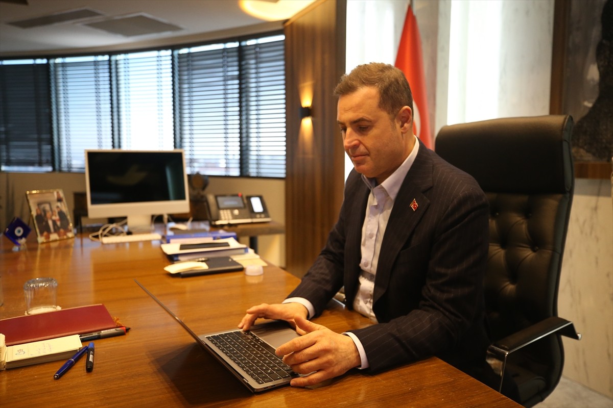 Balıkesir Büyükşehir Belediye Başkanı Ahmet Akın, Anadolu Ajansının (AA) gözünden 2024'e damga...