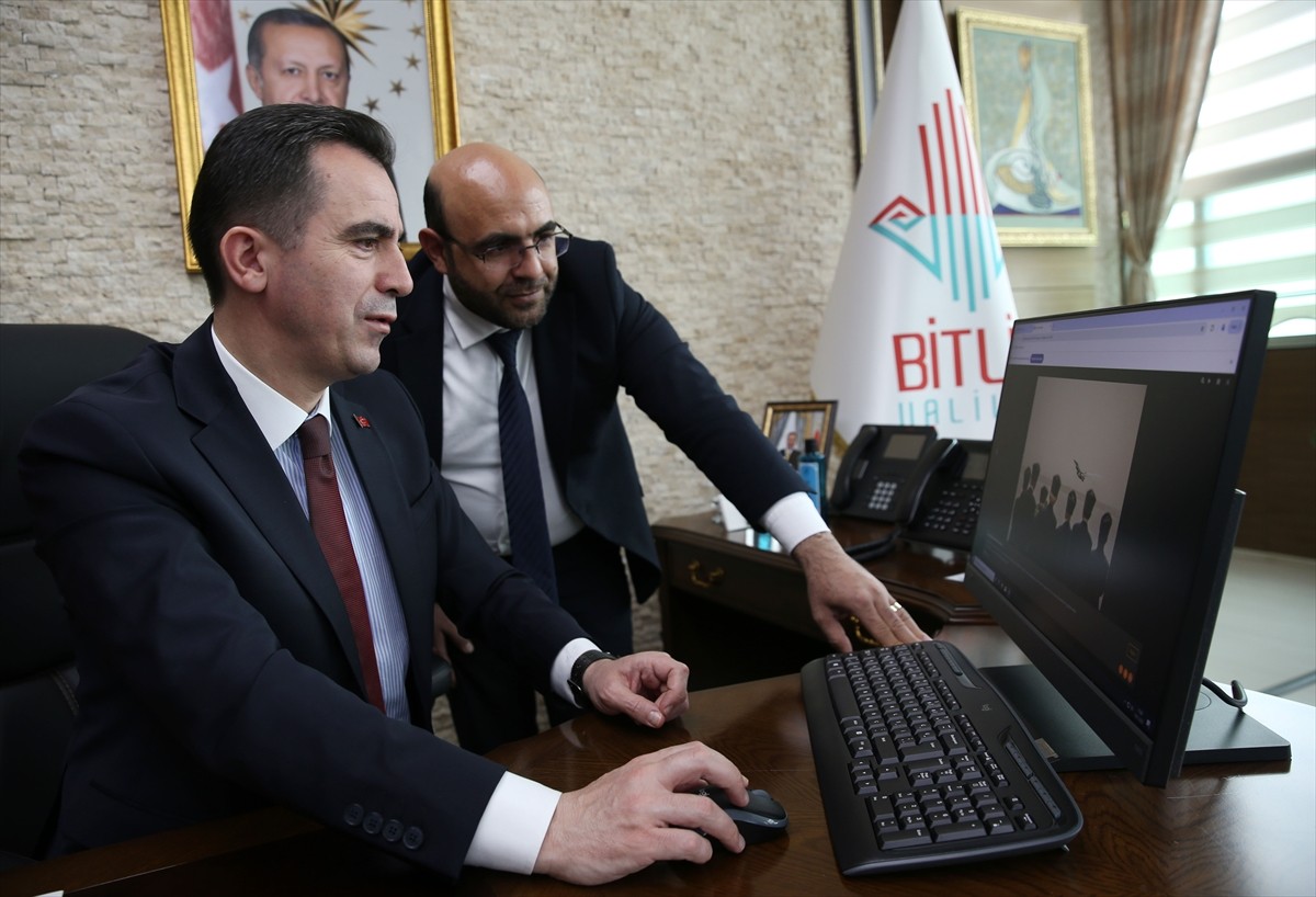 Bitlis Valisi Ahmet Karakaya, Anadolu Ajansının (AA) gözünden 2024'e damga vuran olaylara ve...