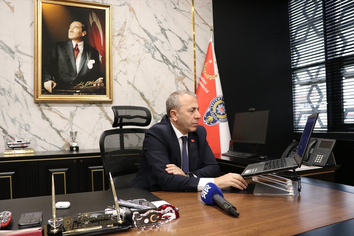 Çanakkale İl Emniyet Müdürü Kenan Kurt, Anadolu Ajansının (AA) gözünden 2024'e damga vuran...