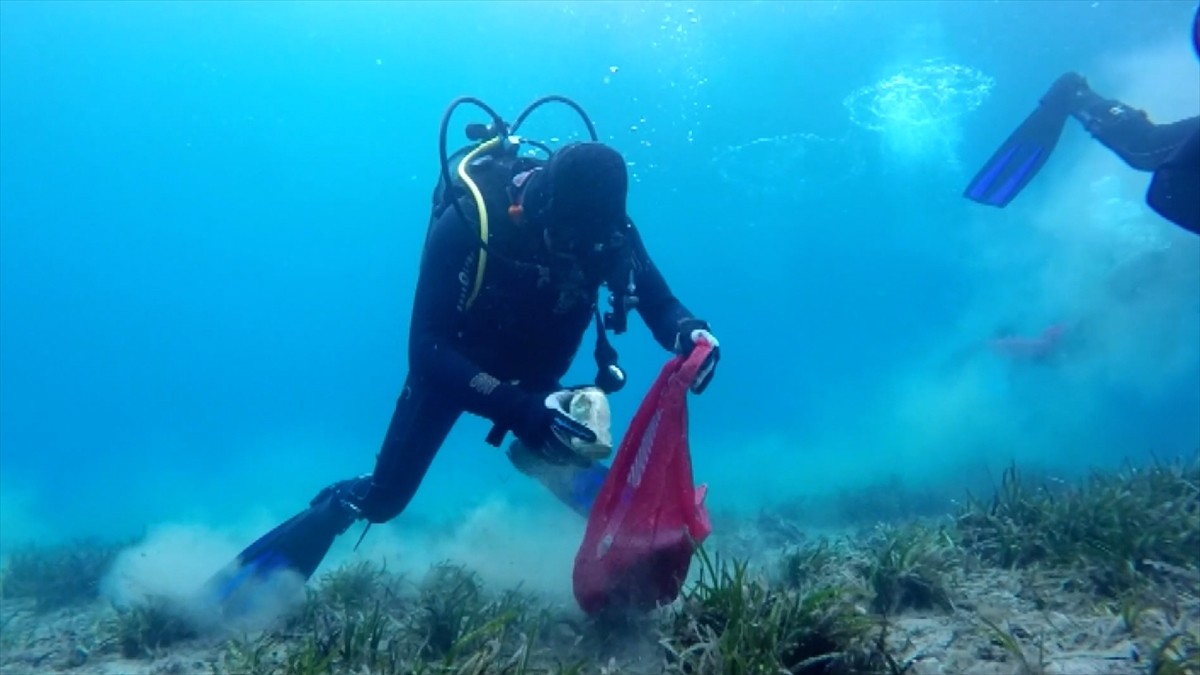 Cumhurbaşkanı Recep Tayyip Erdoğan'ın eşi Emine Erdoğan himayesinde 10 Haziran 2019'da başlatılan...