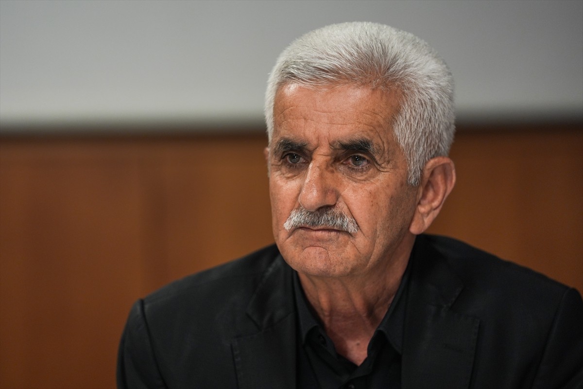 Cumhurbaşkanı Recep Tayyip Erdoğan'ın kabul ettiği, Hakkari'nin Yüksekova ilçesine bağlı İkiyaka...