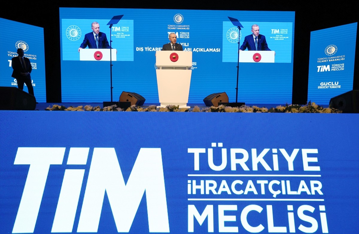 Cumhurbaşkanı Recep Tayyip Erdoğan, Ticaret Bakanlığı ve Türkiye İhracatçılar Meclisi (TİM)...