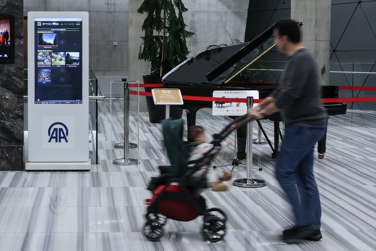 Cumhurbaşkanlığı Senfoni Orkestrası (CSO) Ada Ankara'da, Anadolu Ajansı (AA) tarafından düzenlenen...