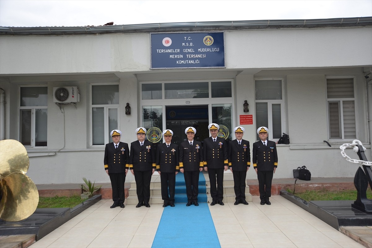 Deniz Kuvvetleri Komutanı Oramiral Ercüment Tatlıoğlu, Akdeniz Bölge Komutanlığı ve bağlı...