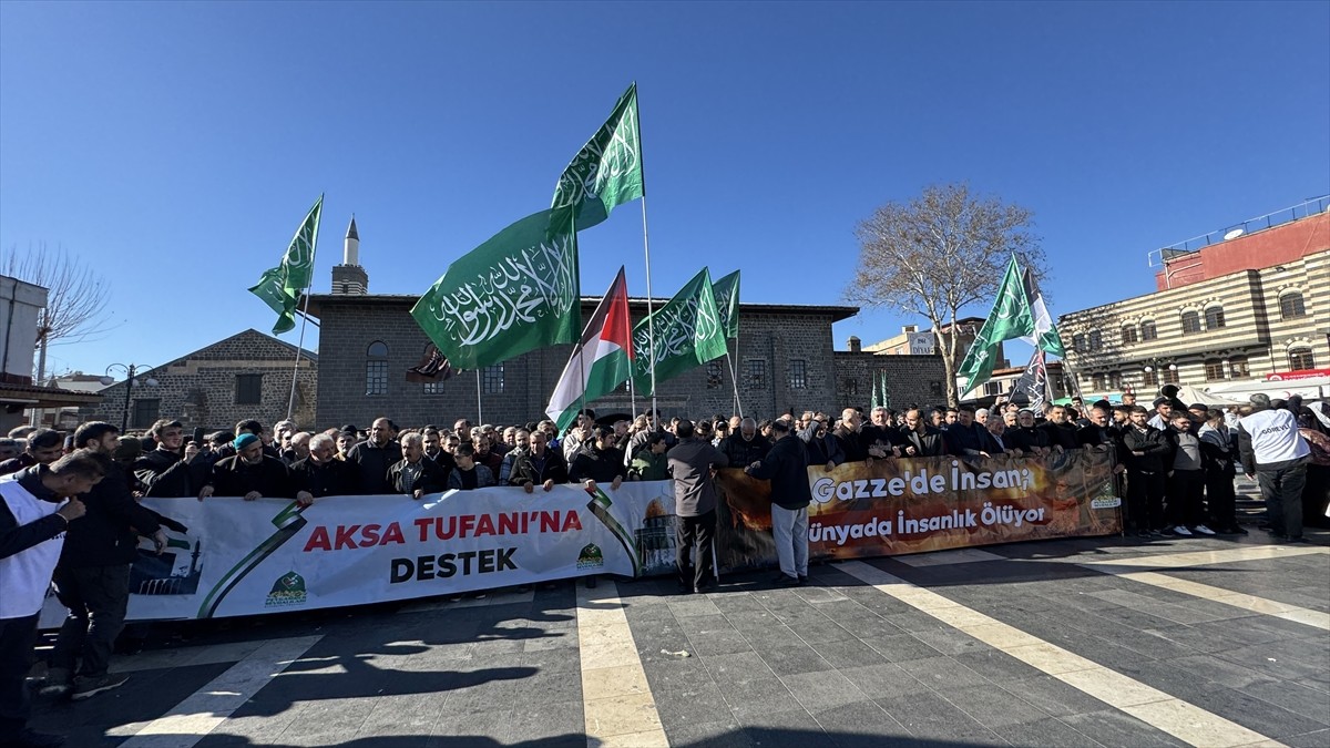 Diyarbakır'da Gazze'deki ateşkes dolayısıyla basın açıklaması yapıldı. Peygamber Sevdalıları...