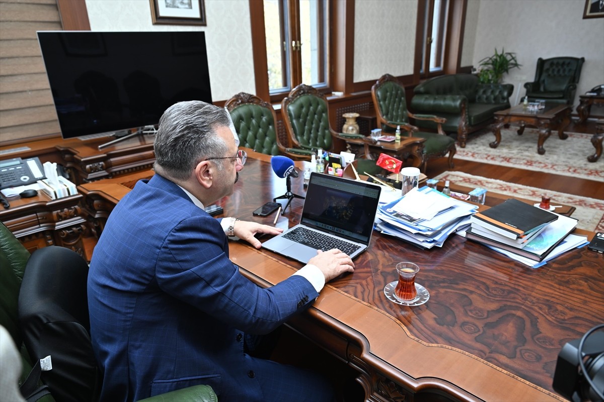 Eskişehir Valisi Hüseyin Aksoy, Anadolu Ajansının (AA) gözünden 2024'e damga vuran olaylara ait ve...