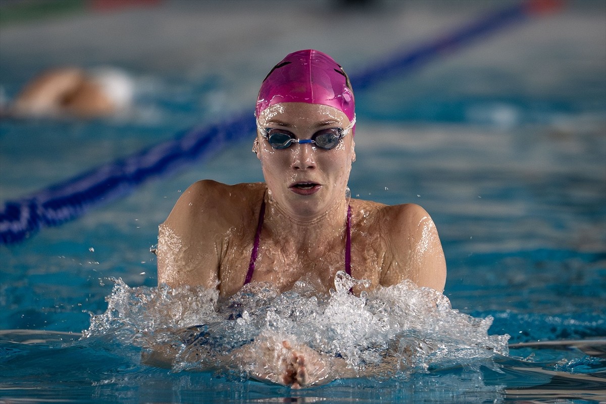 Farklı branştaki sporcuların güç depolama merkezi haline gelen Erzurum, yüksek irtifasıyla...