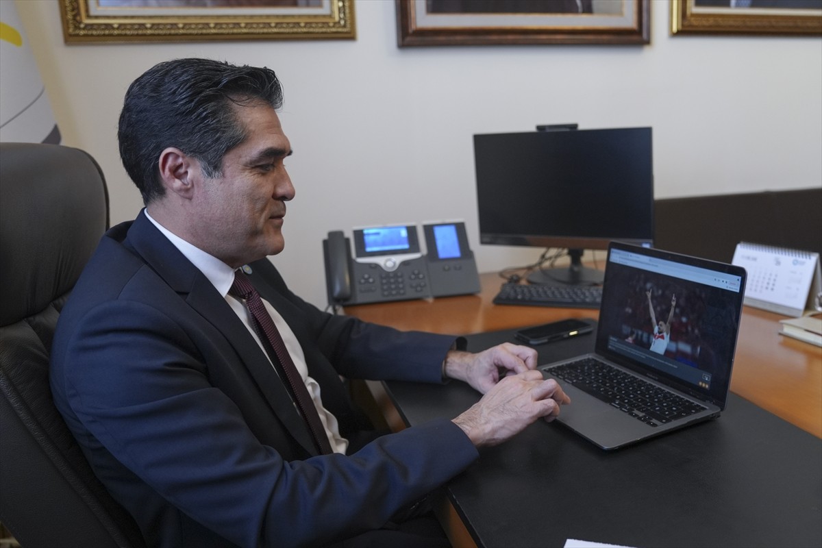  İYİ Parti Grup Başkanvekili Buğra Kavuncu, Anadolu Ajansının gözünden 2024'e damga vuran olaylara...