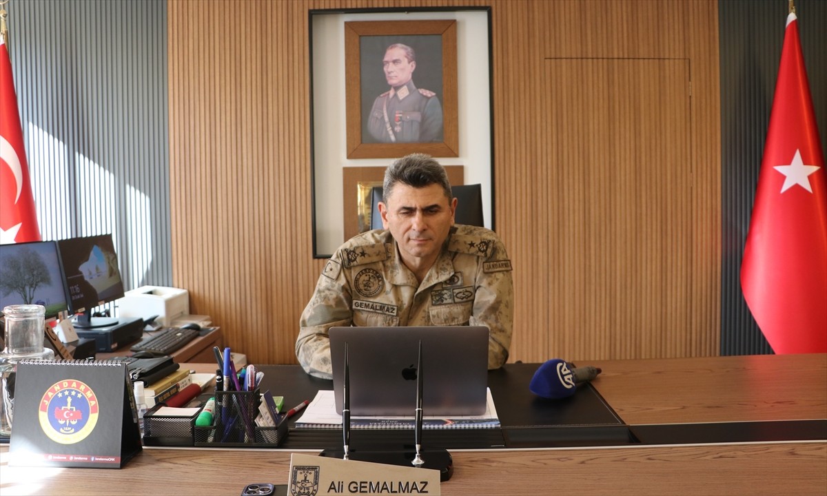 Kahramanmaraş İl Jandarma Komutanı Tuğgeneral Ali Gemalmaz, Anadolu Ajansının (AA) gözünden...