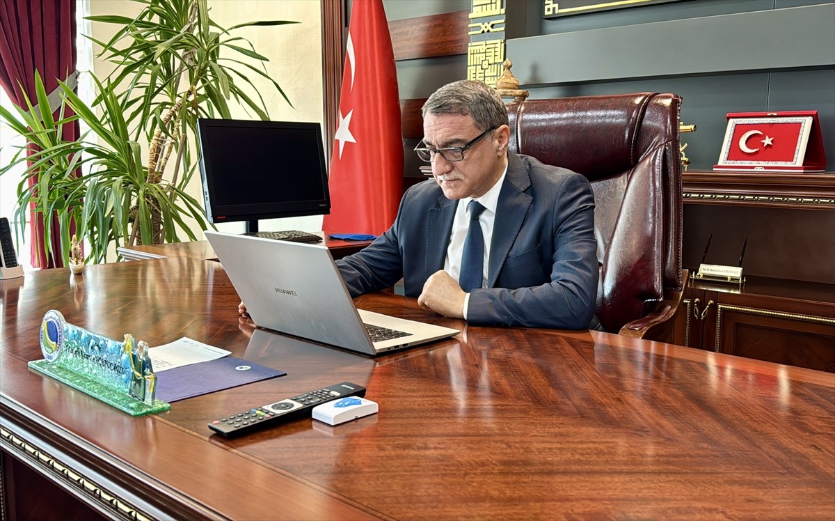 Kırşehir Ahi Evran Üniversitesi Rektörü Prof. Dr. Mustafa Kasım Karahocagil, Anadolu Ajansının...