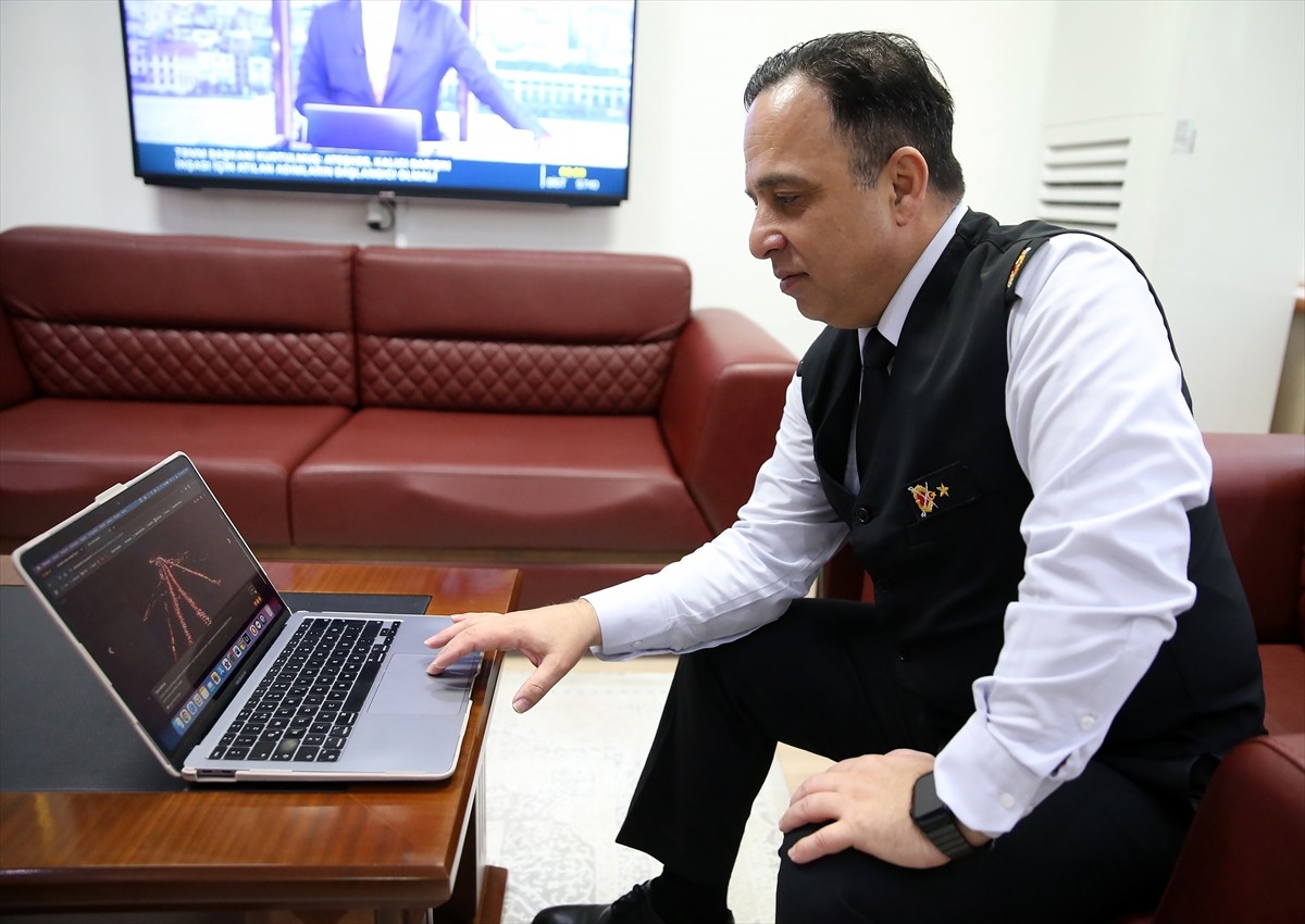 Manisa İl Jandarma Komutanı Tuğgeneral İlhan Şen, Anadolu Ajansının (AA) gözünden 2024'e damga...