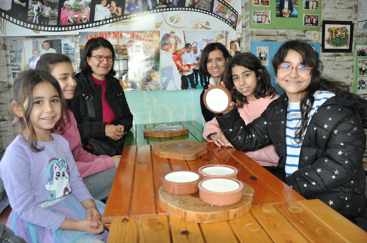  Mersin'de Yörük kültürünün önemli lezzetleri arasında yer alan Silifke yoğurdunun Avrupa...