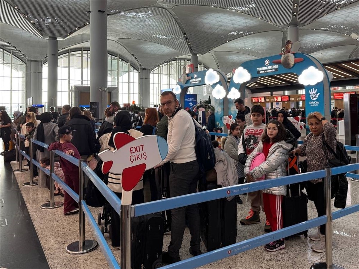 Milli Eğitim Bakanlığına (MEB) bağlı ilk ve ortaöğretim kurumlarında başlayan yarıyıl tatili...