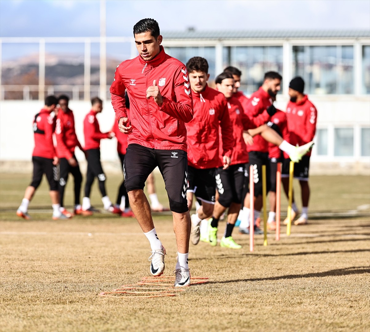 Net Global Sivasspor, Trendyol Süper Lig'in 20. haftasında 20 Ocak Pazartesi günü deplasmanda...