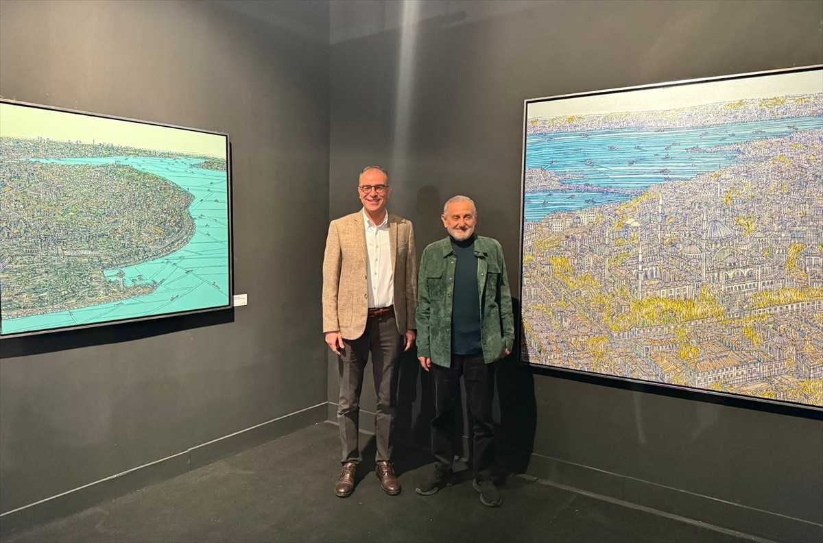 Ressam Devrim Erbil'in eserlerinin de yer aldığı "Be The Legend" sergisi, Erciyes Kayak...