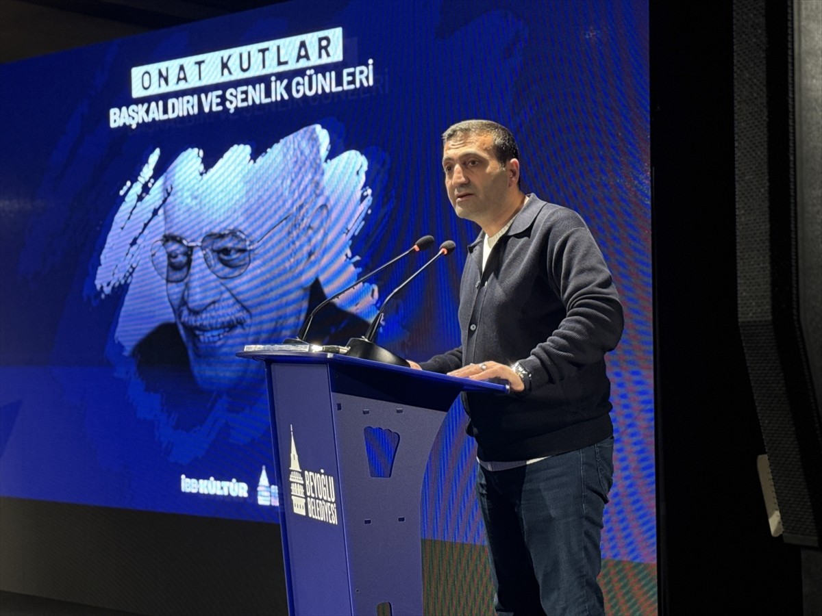 Şair ve yazar Onat Kutlar, vefatının 30. yılında Metrohan'da yapılan "Onat Kutlar: Başkaldırı ve...