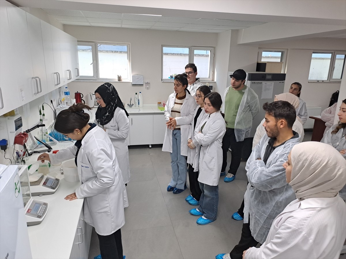 Sakarya Uygulamalı Bilimler Üniversitesi (SUBÜ) Doku Kültürü Laboratuvarı, teknolojik imkanlar...