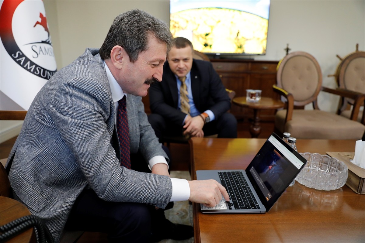 Samsun Valisi Orhan Tavlı, Anadolu Ajansının (AA) gözünden 2024'e damga vuran olaylara ait ve...