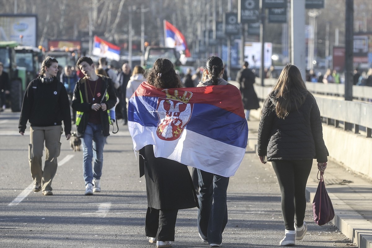 Sırbistan'ın kuzeyindeki Novi Sad kentinde tren istasyonunda 15 kişinin öldüğü kaza sonrası...