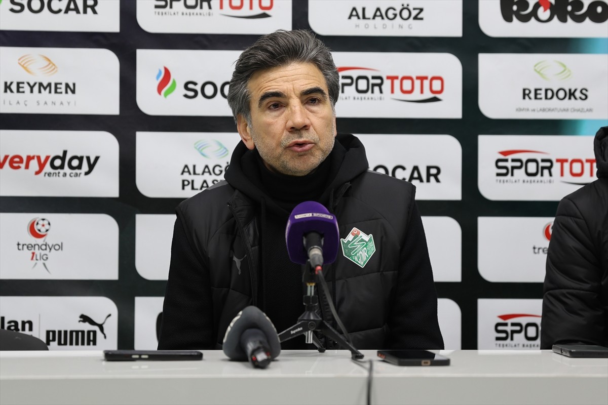 Trendyol 1. Lig'in 19. haftasında Alagöz Holding Iğdır FK, evinde Solwie Energy Fatih Karagümrük'e...