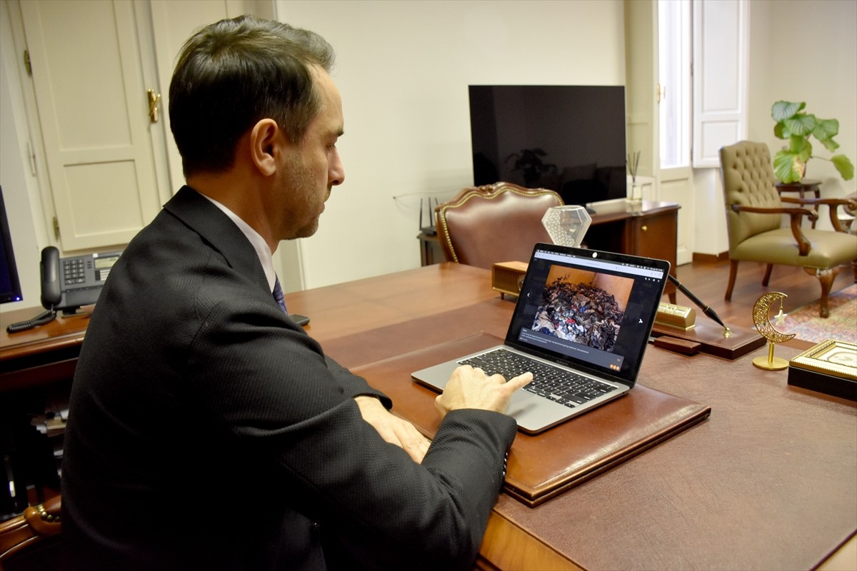 Türkiye'nin Vatikan Büyükelçisi Ufuk Ulutaş, Anadolu Ajansının (AA) gözünden 2024'e damga vuran...