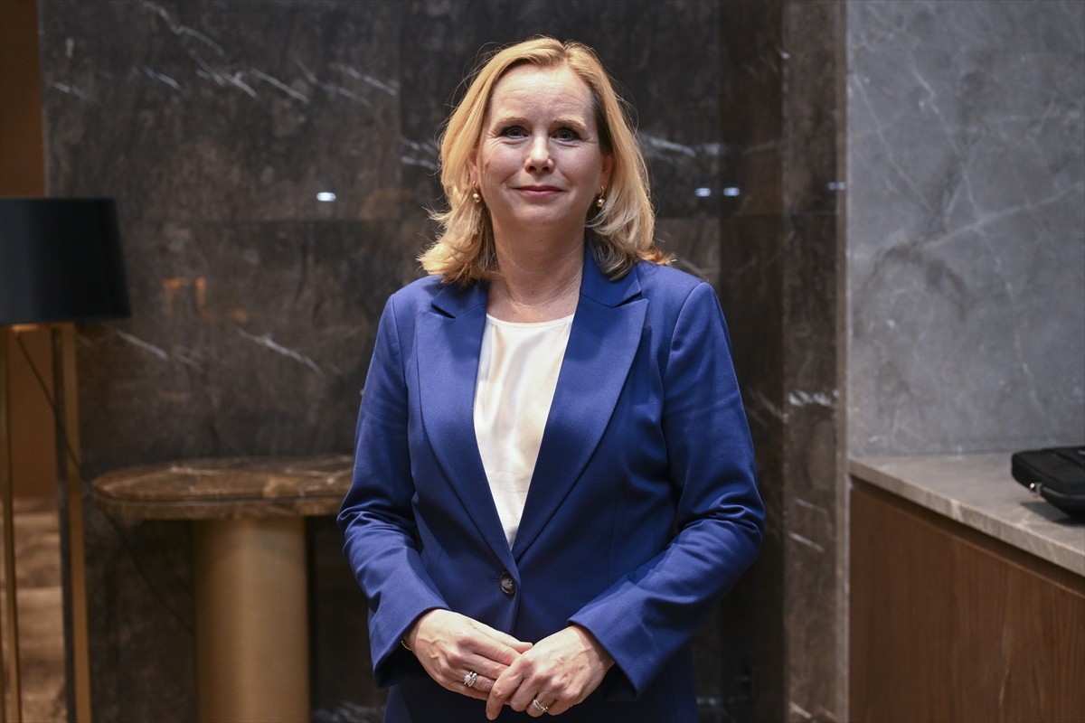 Türkiye ziyareti kapsamında İstanbul'da, Ticaret Bakanı Ömer Bolat, Türk ve Hollandalı şirket...