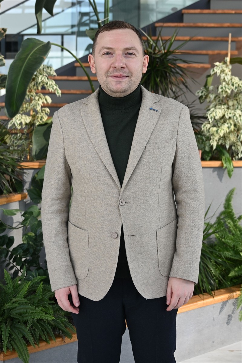 Yapay Zeka Politikaları Derneği (AIPA) Başkanı Zafer Küçükşabanoğlu, AA muhabirine açıklamalarda...