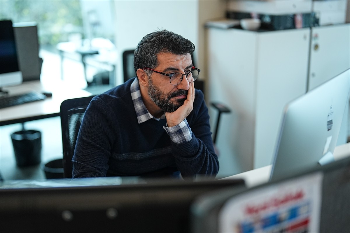 Yeni Şafak İnternet Yayın Yönetmeni Ersin Çelik, Anadolu Ajansının (AA) gözünden 2024'e damga...