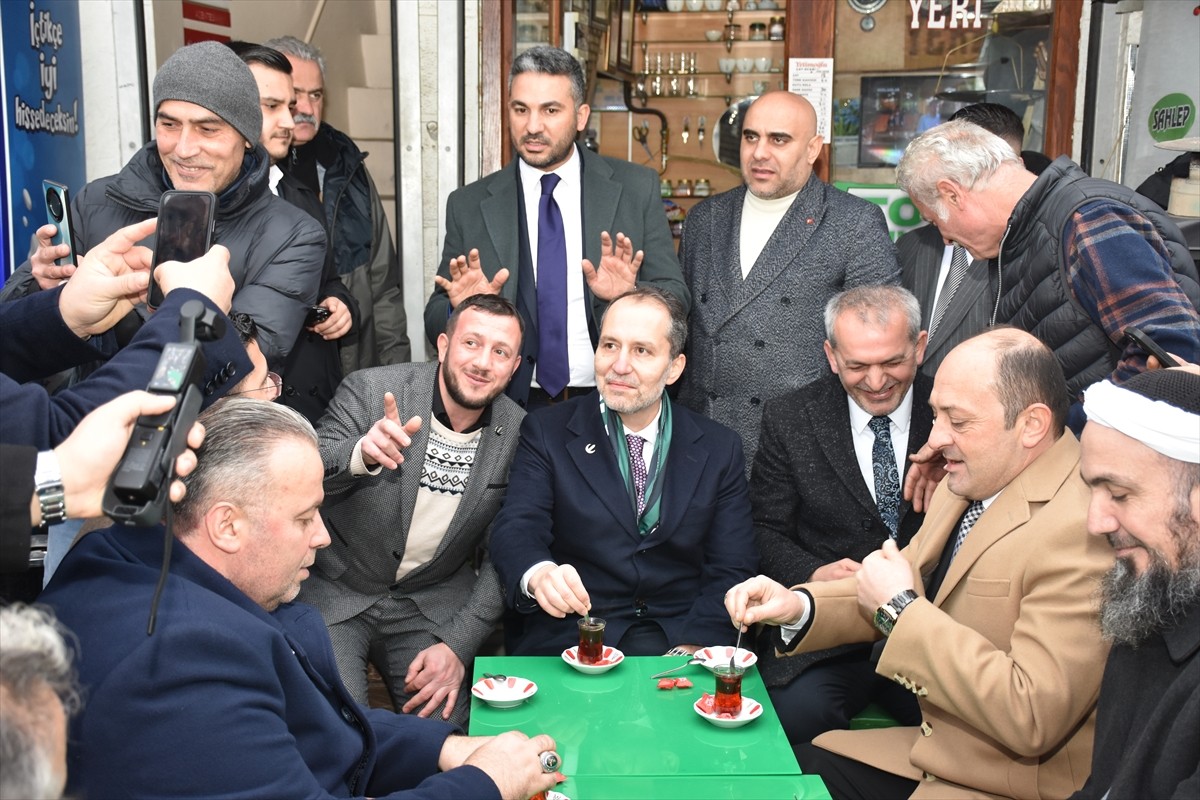 Yeniden Refah Partisi Genel Başkanı Fatih Erbakan, Sakarya'da ziyaretler gerçekleştirdi...