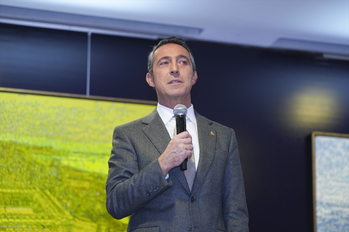 1907 Fenerbahçe Derneği önderliğinde 1907 Art'ın ilk projesi olarak hayata geçirilen "Bir Renk....