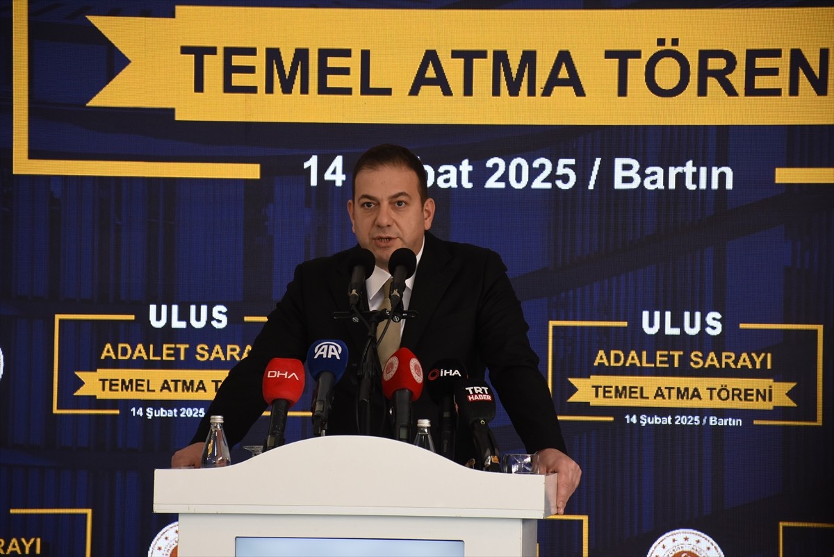 Adalet Bakanı Yılmaz Tunç, Bartın'ın Ulus ilçesinde Adalet Sarayı Temel Atma Töreni’ne katıldı....