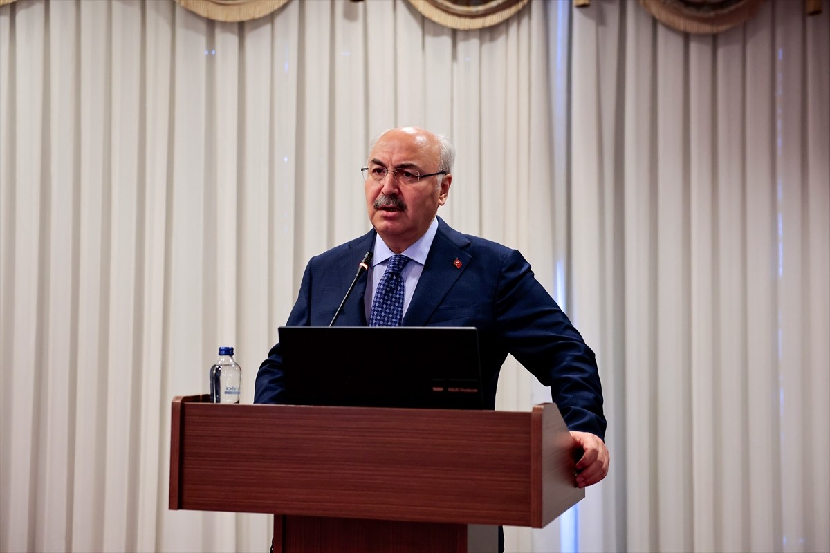 Adana'nın UNESCO'nun gastronomi alanındaki "Yaratıcı Şehirler Ağı"na dahil edilmesi için...