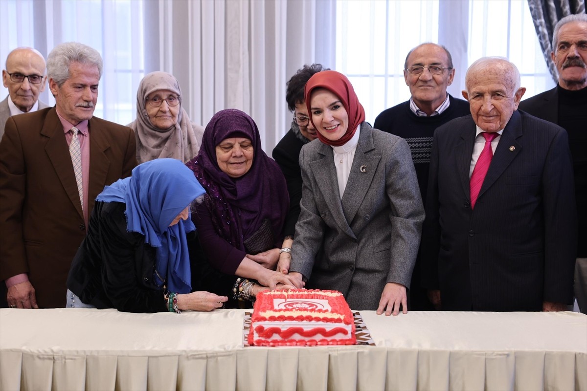 Aile ve Sosyal Hizmetler Bakanı Mahinur Özdemir Göktaş, Konya'nın Seydişehir ilçesindeki Meliha...