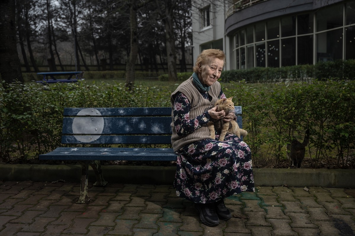 Aile ve Sosyal Hizmetler Bakanlığına bağlı Göztepe Semiha Şakir Huzurevi Yaşlı Bakım ve...