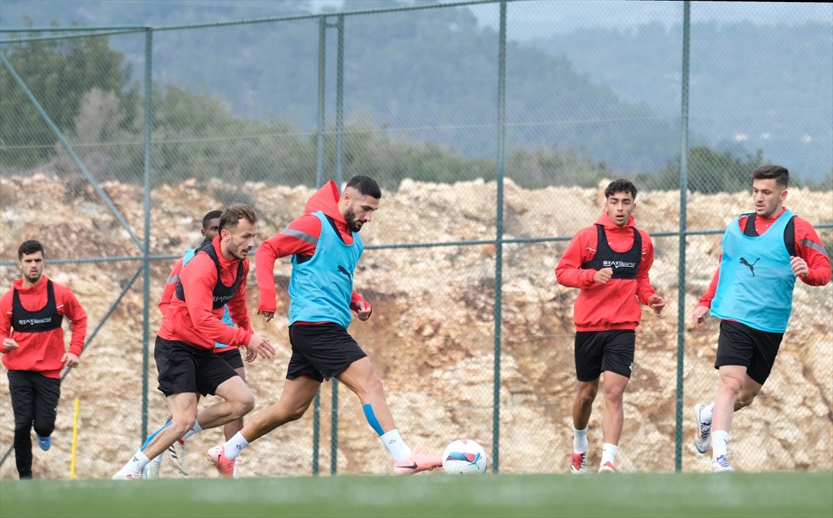 Atakaş Hatayspor, Trendyol Süper Lig'in 24. haftasında 16 Şubat Pazar günü sahasında karşılaşacağı...