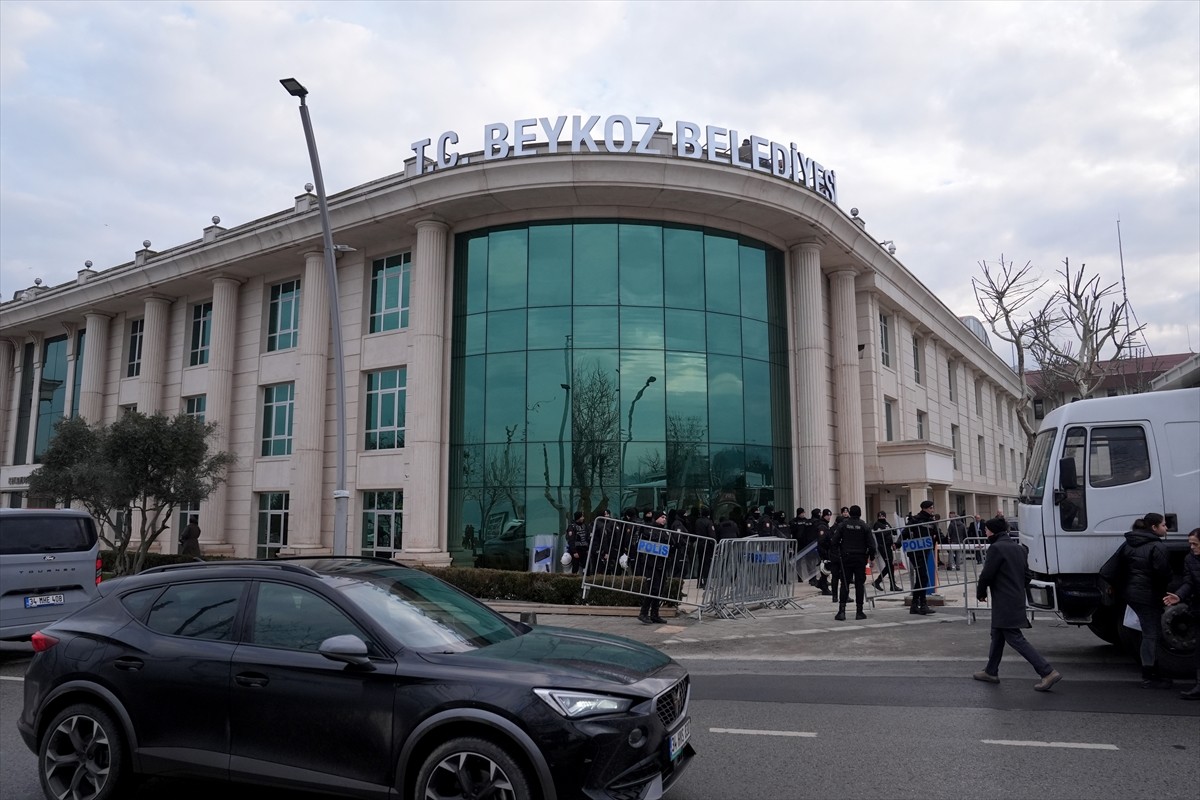 Beykoz Belediye Başkanı Alaattin, İstanbul İl Emniyet Müdürlüğü Mali Suçlarla Mücadele Şube...