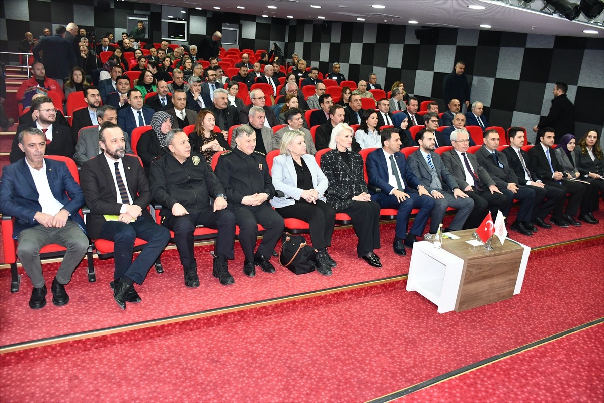 Bilecik'te, Şeyh Edebali Kültür ve Kongre Merkezi'nde, Bursa Eskişehir Bilecik Kalkınma Ajansınca...