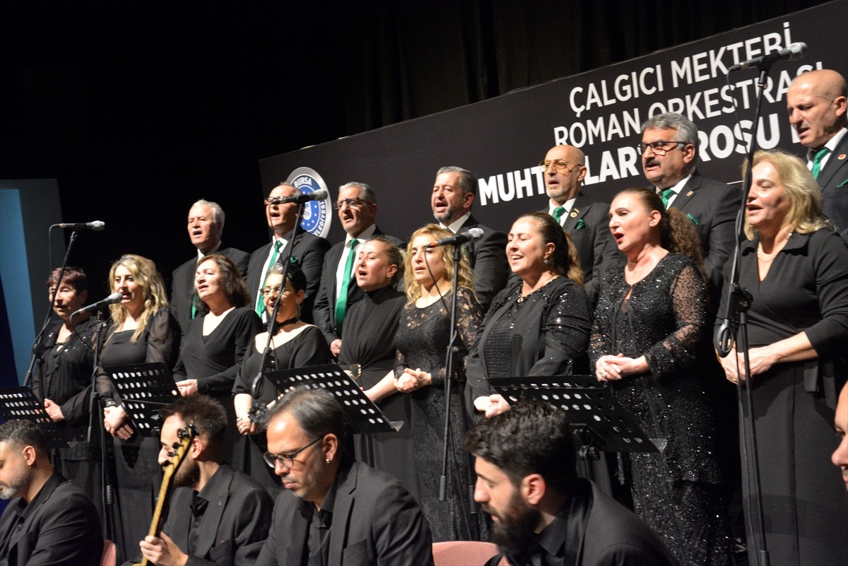 Bursa Büyükşehir Belediyesi Orkestra Şube Müdürlüğü Çalgıcı Mektebi Roman Orkestrası tarafından...