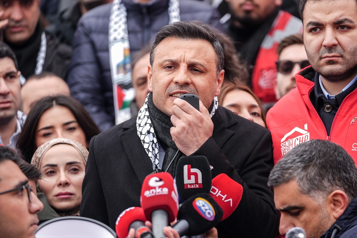 CHP İstanbul İl Başkanlığınca, "Nehirden Denize Özgür Filistin" sloganıyla Filistinlilere destek...