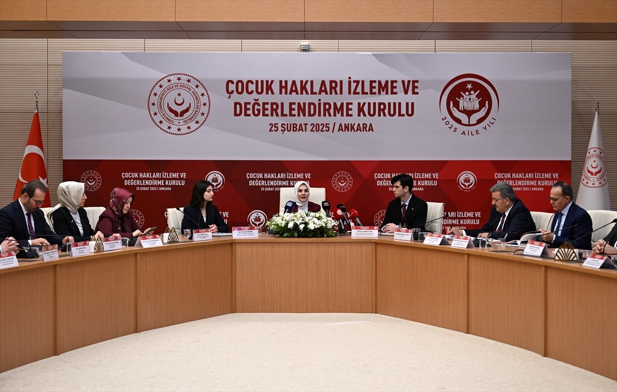 Çocuk Hakları İzleme ve Değerlendirme Kurulu, Aile ve Sosyal Hizmetler Bakanı Mahinur Özdemir...